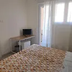 Pensionat Casa Malu' 3*